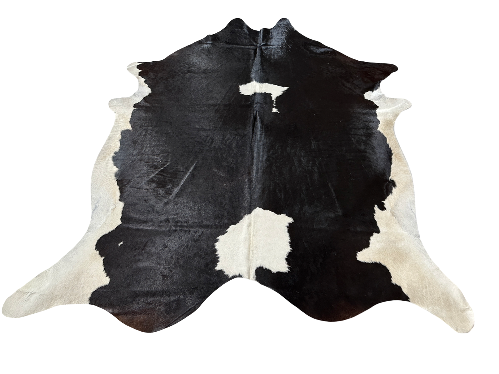 Koberec kusový hovädzia koža 4,5 m2, čiernobiela 021